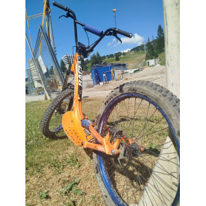 Globe 3T Evo Race 2015