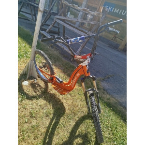 Globe 3T Evo Race 2015